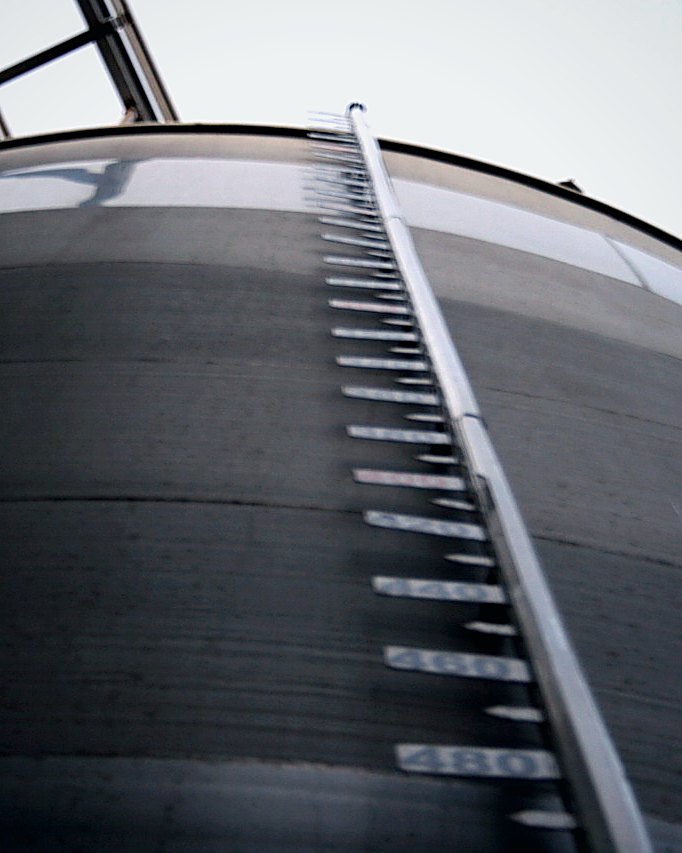 Storage tank farm for product compatibility review